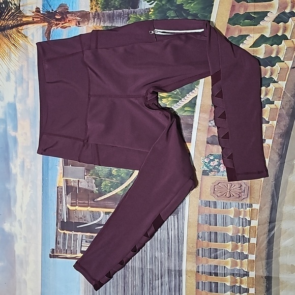 Kay Unger‎ Purple Capri Leggings Size Small - Picture 1 of 6
